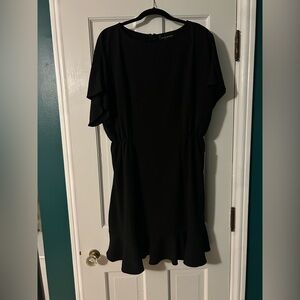 Donna Morgan Black Ruffle Hem Dress